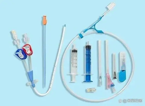 1700556804579463.jpg 一次性使用血液透析導(dǎo)管.webp.jpg